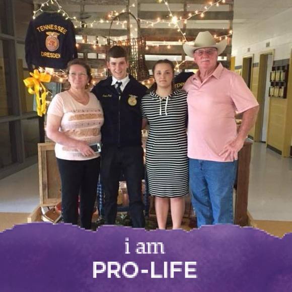 Meet your Posher, Sharon - Picture 1 of 1